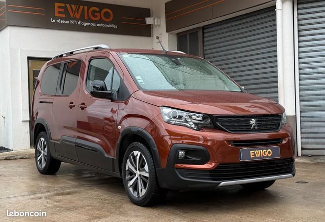 Cliquer pour voir la photo suivante Peugeot Rifter LONG 1.5 BLUEHDI 130 GT LINE 7 PL ATTE Marron de 2019