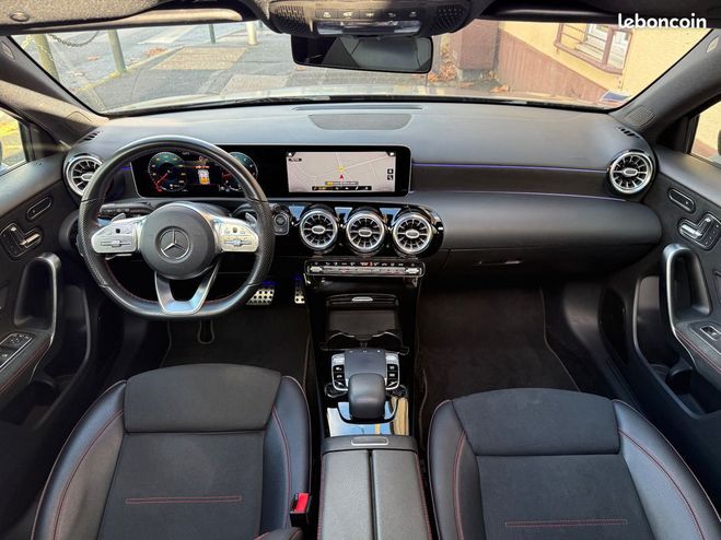 Mercedes Classe A 1.3 200 165ch amg line 7g-dct bva-toit o Gris de 2019