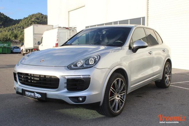 Porsche Cayenne 2 II 3.0 V6 D 245 PLATINIUM EDITION TIPT Gris de 2015