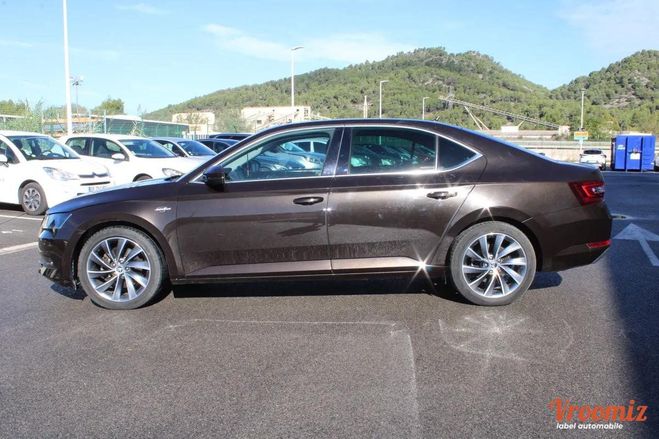 Skoda Superb 2.0 TDI DSG6 190 cv Laurin & Clement Marron de 2018