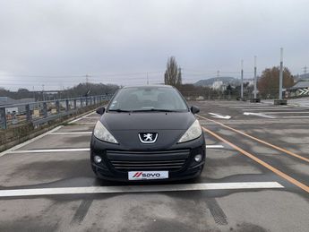  Voir détails -Peugeot 207 1.6 HDI90 PREMIUM 5P à Igny (91)
