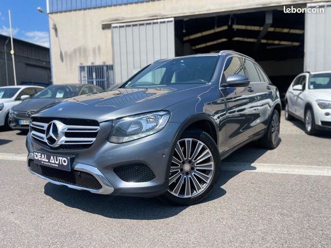 Mercedes GLC Classe 250 d 204ch Executive 4Matic Pack Gris de 2016