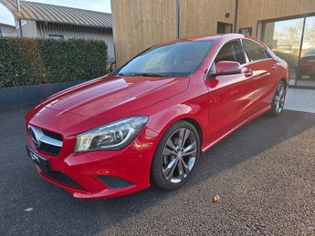  Voir d&eacute;tails -Mercedes Classe CLA 200 CDI 136CH BVA / XENON / GPS &agrave; Villefranche-de-Rouergue (12)
