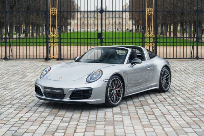 Cliquer pour voir la photo suivante Porsche 911 991.2 Targa 4S *Low mileage* Argent GT Métallisé de 2016