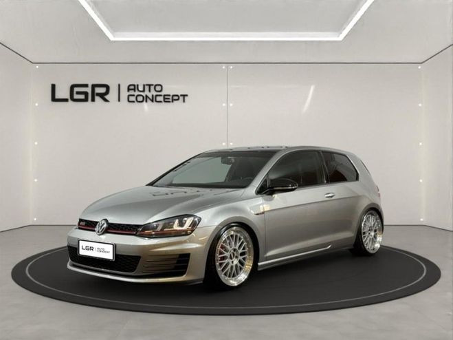 Cliquer pour voir la photo suivante Volkswagen Golf VII GTI Performance DSG / DCC / Caméra / Gris de 2014