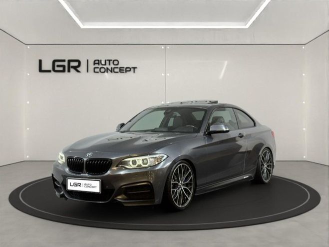 Cliquer pour voir la photo suivante BMW Serie 2 M240i xDrive Performance / Toit ouvrant Gris de 2016