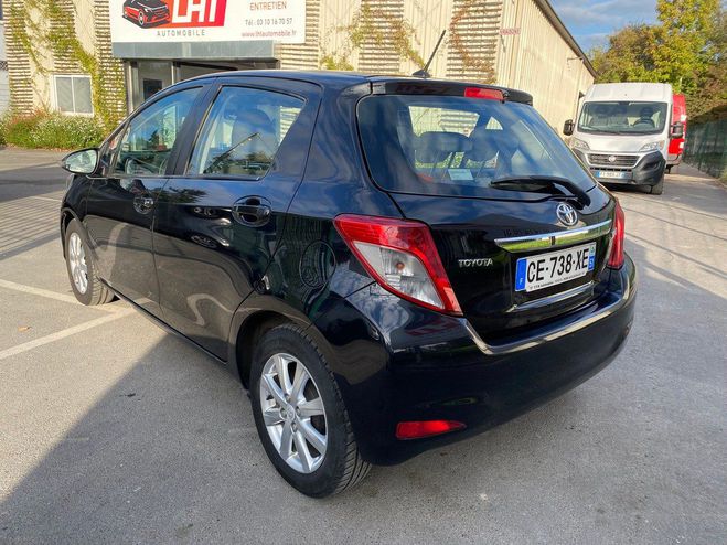 Toyota Yaris 1.0 vvti 69ch Noir de 2012