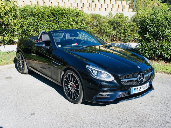 Cliquer pour voir la photo suivante Mercedes Classe SL 43 AMG CABRIOLET 367 CH NOIR METALLISE de 2016