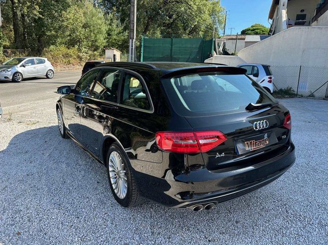 Audi A4 Avant A4 IV (2) 2.0 TDI 150 S LINE MULTI noir metal de 2014