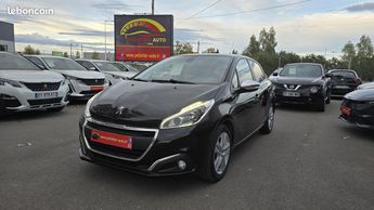  Voir détails -Peugeot 208 82ch BVM5 Style à Perpignan (66)