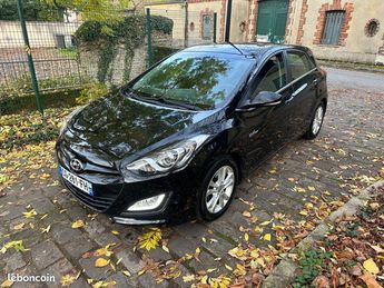  Voir détails -Hyundai I30 I 30 1.6 crdi 110 cv à Ollainville (91)