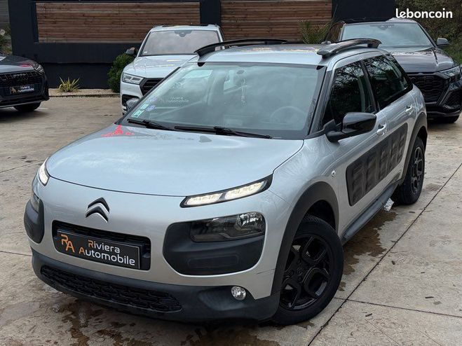 Cliquer pour voir la photo suivante Citroen C4 Cactus 1.2 Vti 82Cv 5Portes 5Places-Clim-GPS-Bl Gris de 2018