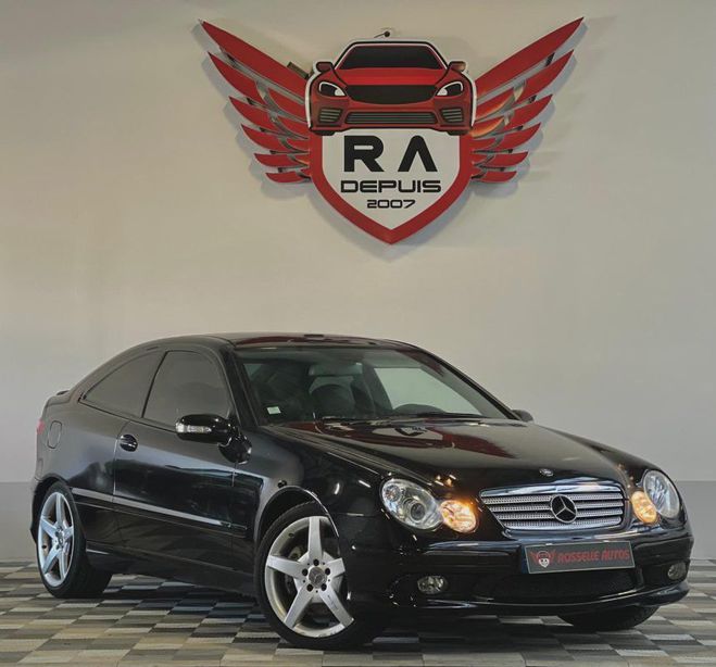 Cliquer pour voir la photo suivante Mercedes Classe C Coupe Sport C350 BA Noir Métallisé de 2006