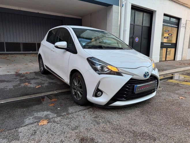 Toyota Yaris PRO HYBRIDE RC18 100h Dynamic Blanc de 2019