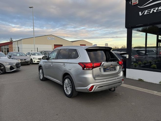 Mitsubishi Outlander 2.4 PHEV 224 4x4 GPS CROCHET CAM BVA GRIS F de 2019
