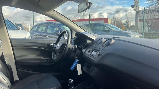 Seat Ibiza IV (2) 1.2 TSI 85 I TECH PLUS MOTEUR VW  Noir de 2014