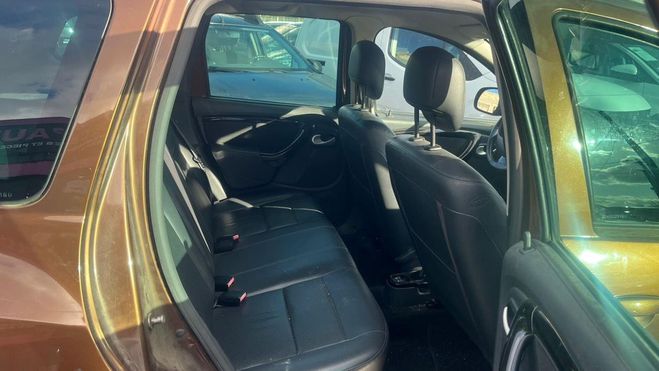 Dacia Duster 1.5 DCI 110 4X2 PRESTIGE 2 Marron clair de 2011