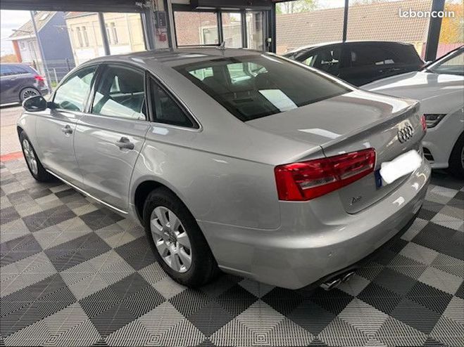 Audi A6 BERLINE 2.0 TDI Gris de 2012