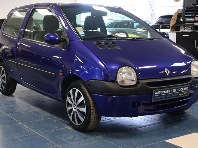 Renault Twingo 1.2i 16V Privilege Violet de 2002