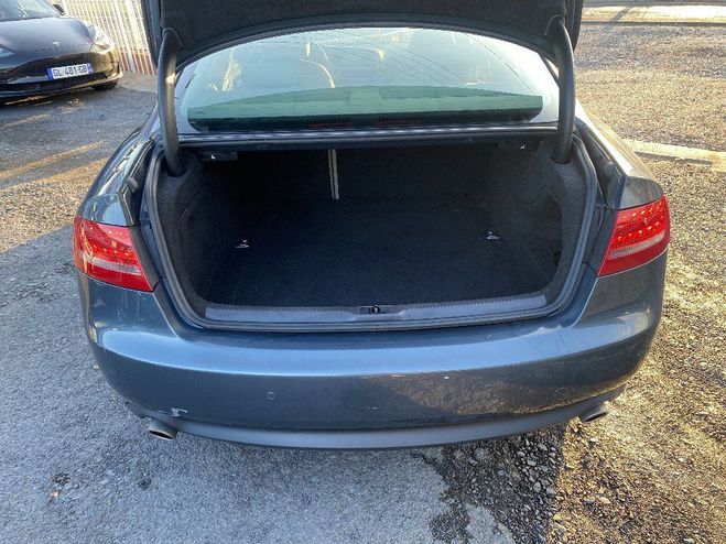 Audi A5 2.7 V6 TDI 190 Ambition Luxe Gris de 2010