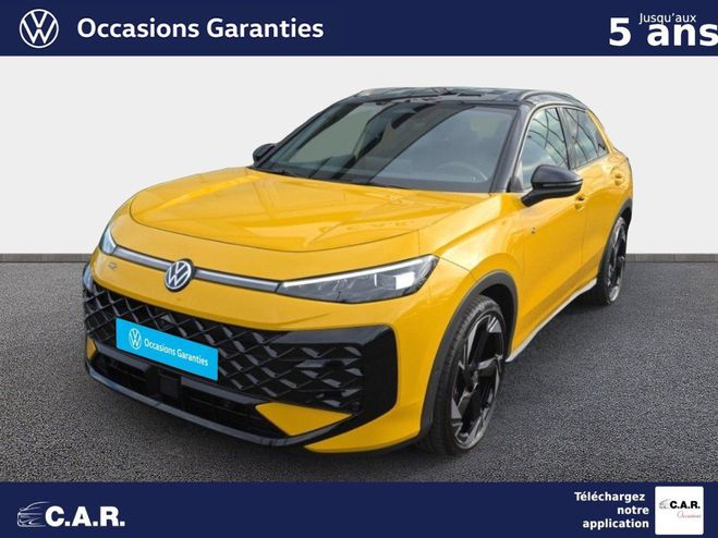 Cliquer pour voir la photo suivante Volkswagen T Roc 1.5 eTSI EVO2 Hybrid 150 ch DSG7 R-Line JAUNE CANARY TOIT NOIR UNI de