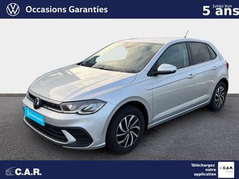  Voir d&eacute;tails -Volkswagen Polo 1.0 TSI 95 S&S BVM5 VW Edition &agrave;  La Rochelle (17)