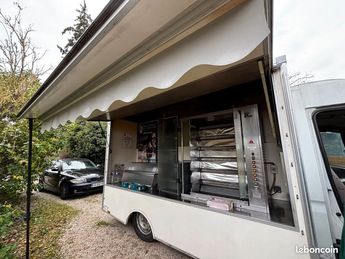  Voir détails -Renault Master 23990 ht VASP ROTISSERIE à   La Boisse (01)