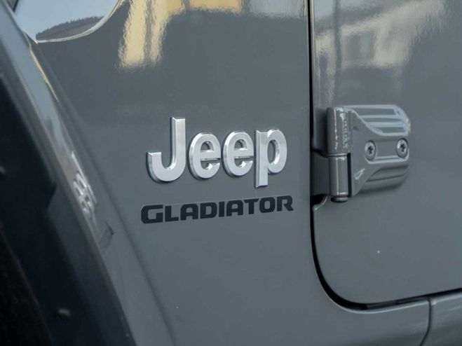 Jeep Gladiator 3.0 V6 Alpine ACC Removable roof CarPlay Gris de 