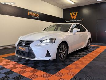  Voir d&eacute;tails -Lexus IS 2.5 300 h 223h 180 hev 1.6kwh business b &agrave; Aubi�re (63)