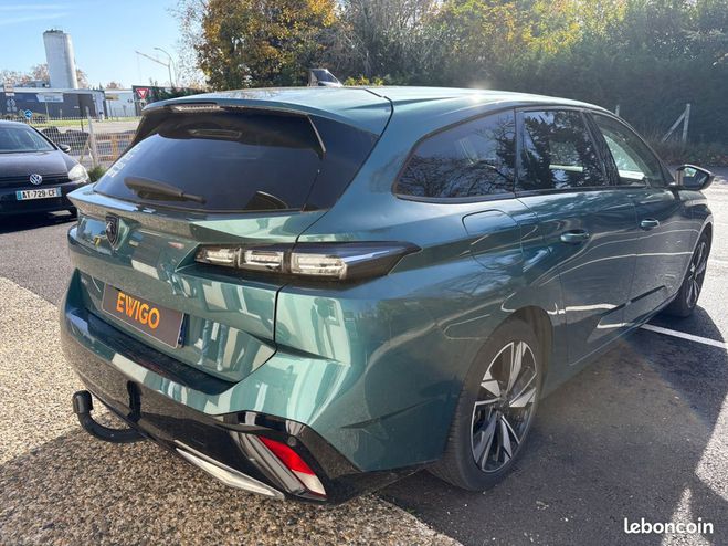 Peugeot 308 SW phase iii 1.2 130ch allure pack eat8  Vert de 2022