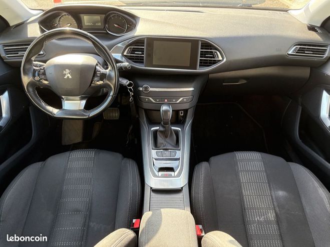 Peugeot 308 phase ii 1.2 130ch active business distr Noir de 2016