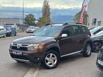  Voir détails -Dacia Duster 1.5 dCi 110 Prestige 4X4 Cuir Attelage à Saint-Martin-d'Hres (38)