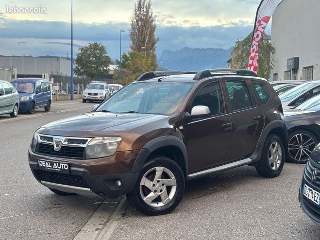 Dacia Duster 1.5 dCi 110 Prestige 4X4 Cuir Attelage Marron de 2011
