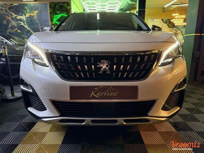 Peugeot 3008 GENERATION-II 1.5 BLUEHDI 130 cv CROSSWA Blanc de 2018
