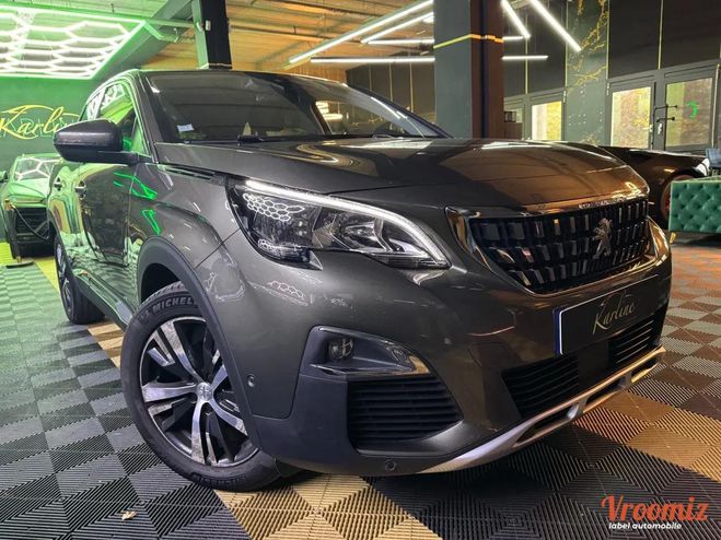 Peugeot 3008 GENERATION-II 1.5 BLUEHDI 130 ALLURE BUS Gris de 2020