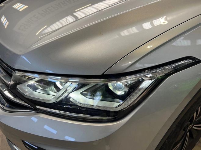Volkswagen Tiguan 1.4 TSI E-HYBRID 245 PHEV DSG6 ELEGANCE  Gris de 2023
