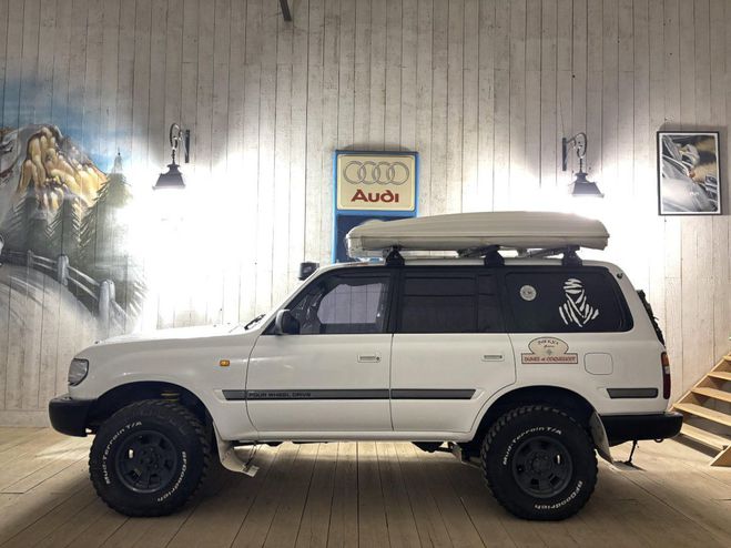 Cliquer pour voir la photo suivante Toyota Land Cruiser HDJ80 4.2 TD V6 170 CV Blanc de 1997
