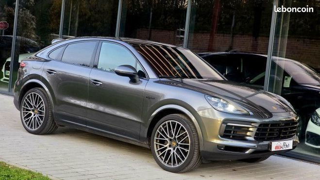 Porsche Cayenne COUPE (9YB) 3.0 V6 462CH E-HYBRID Gris de 2021
