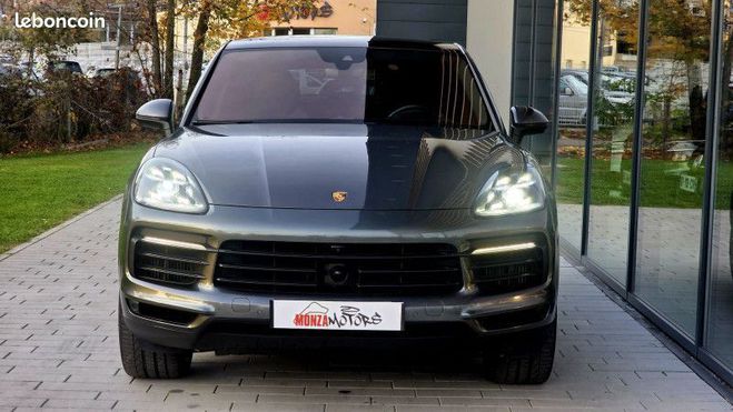 Porsche Cayenne COUPE (9YB) 3.0 V6 462CH E-HYBRID Gris de 2021
