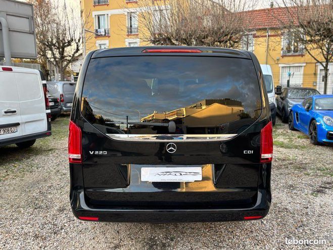 Mercedes Classe V 8places long 220 d avantgarde 7g-tronic  Noir de 2015