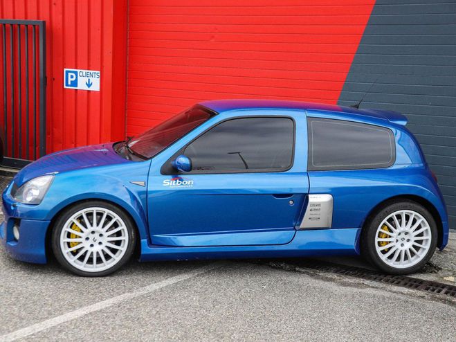 Renault Clio RS 3.0i V6 V6 PHASE 2 BLEU de 2005