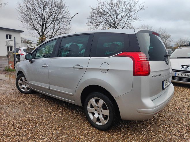 Peugeot 5008 2.0 HDi 163 ch BVA Premium Pack Gris de 2010