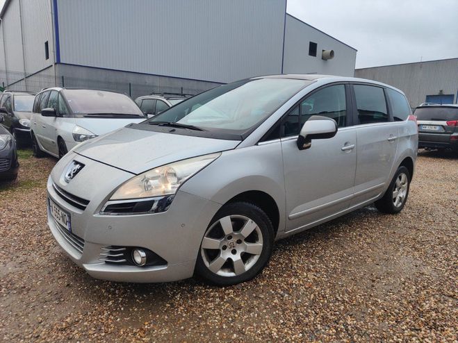 Peugeot 5008 2.0 HDi 163 ch BVA Premium Pack Gris de 2010