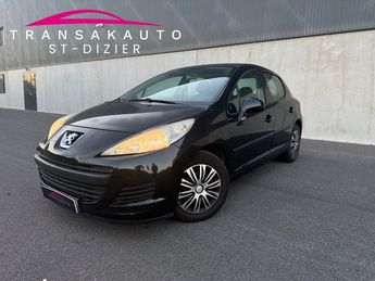  Voir détails -Peugeot 207 1.4e 73 CV - Attelage / Carnet d'entreti à Saint-Dizier (52)