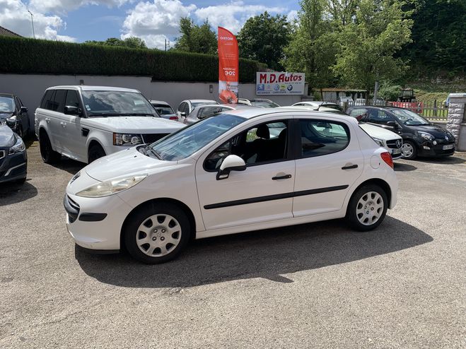 Peugeot 207 1.4 hdi 2007 blanc de 2008