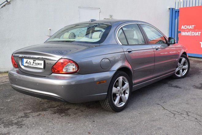 Jaguar X Type 2.2 D EXECUTIVE BVA GRIS F de 2008