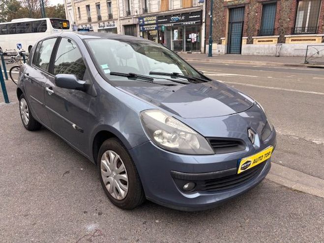 Renault Clio 1.5 DCI 85CH CONFORT EXPRESSION 5P BLEU F de 2006