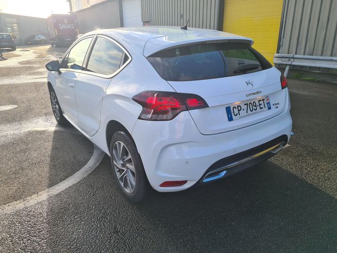 Citroen DS4 1.6 hdi executive BVM6 6490 Blanc de 2012
