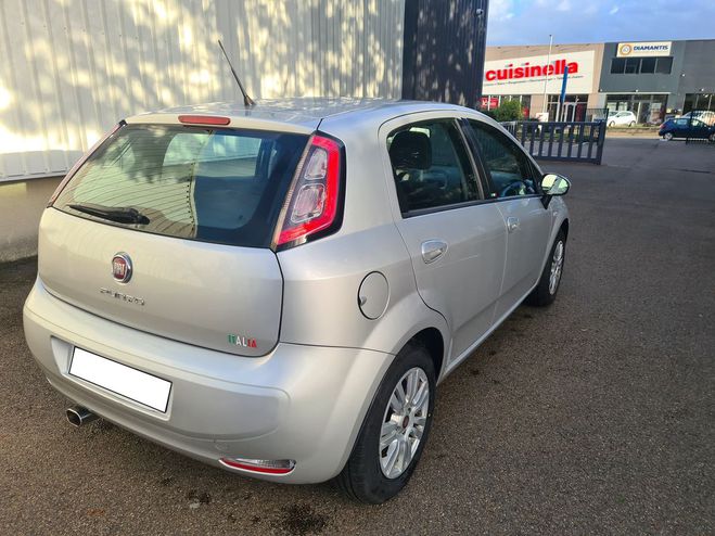 Fiat Punto evo 1.2 ITALIA Gris clair de 2014
