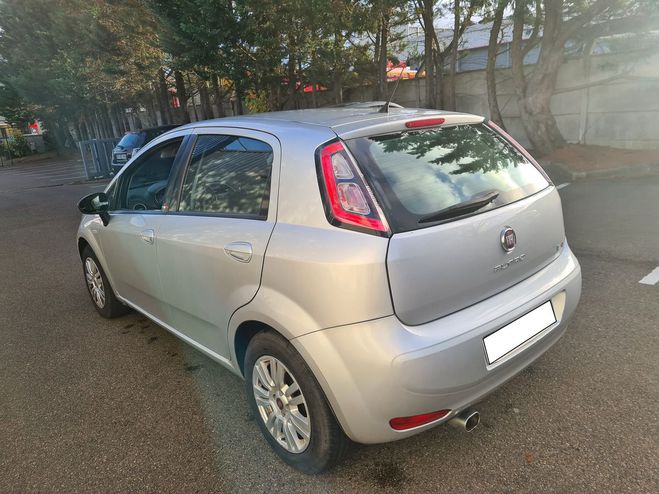 Fiat Punto evo 1.2 ITALIA Gris clair de 2014